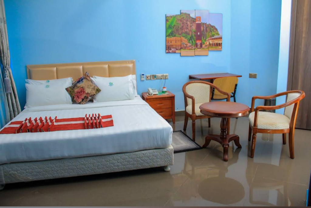 georgina standard room